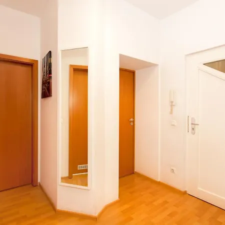 Ferienwohnung City